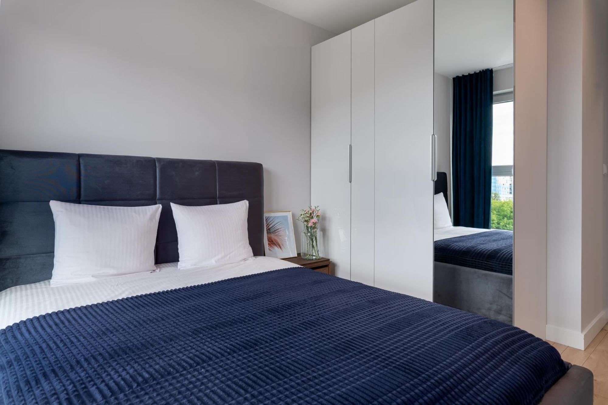 Pure Rental Premium Apartments Вроцлав Екстериор снимка
