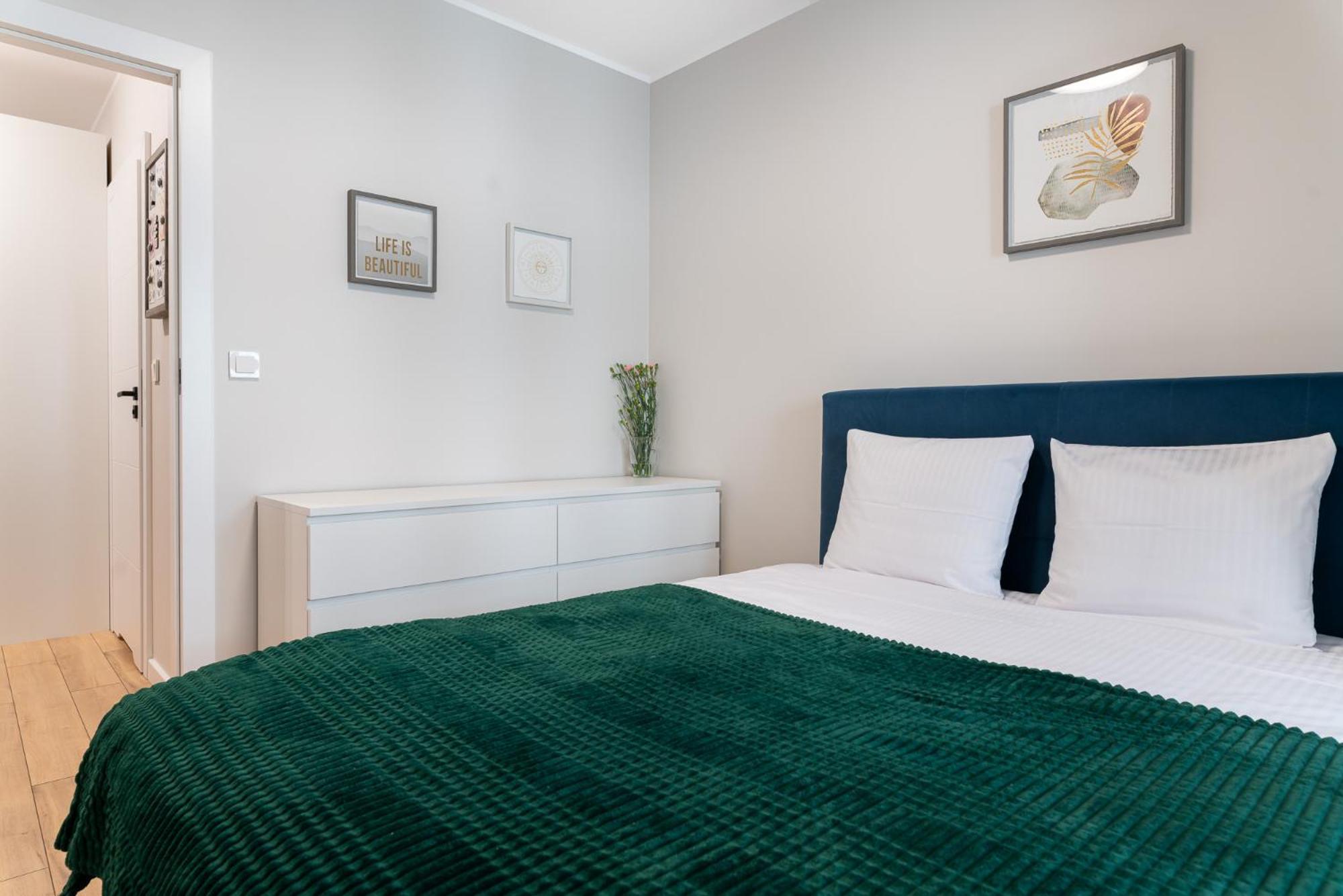 Pure Rental Premium Apartments Вроцлав Екстериор снимка